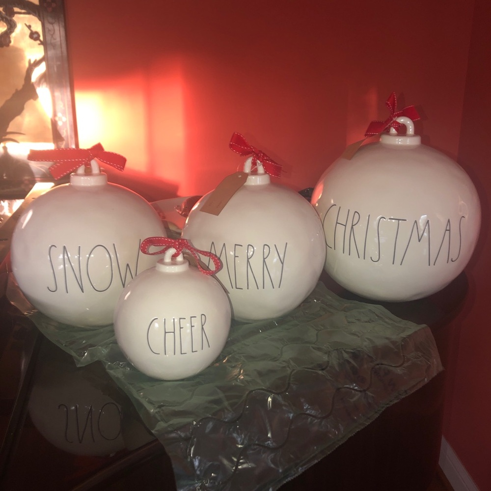 ‼️SOLD‼️NEW Rae Dunn 4 Christmas Ornament Decor
